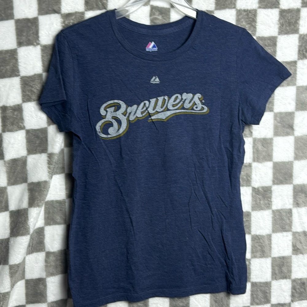 Milwaukee Brewers Short sleeve Tee player #8 BRAUN Size Large / L Crew Neck